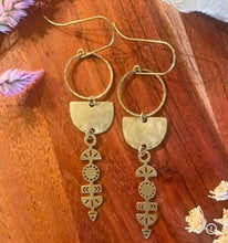 Load image into Gallery viewer, Sofia Brass Emblem Earrings